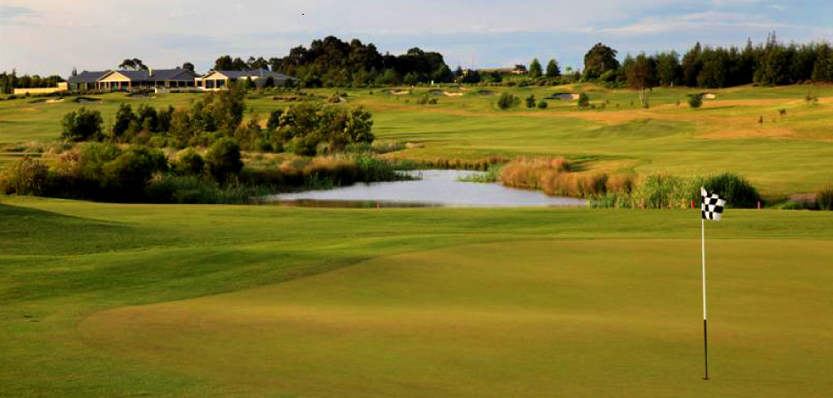 Yering Meadows – Two Players, 18 Holes, Including a Cart!